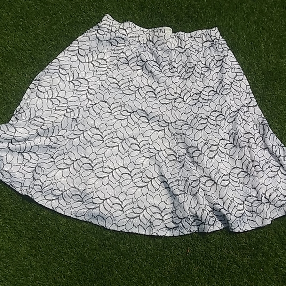Skirt - Picture 1 of 3